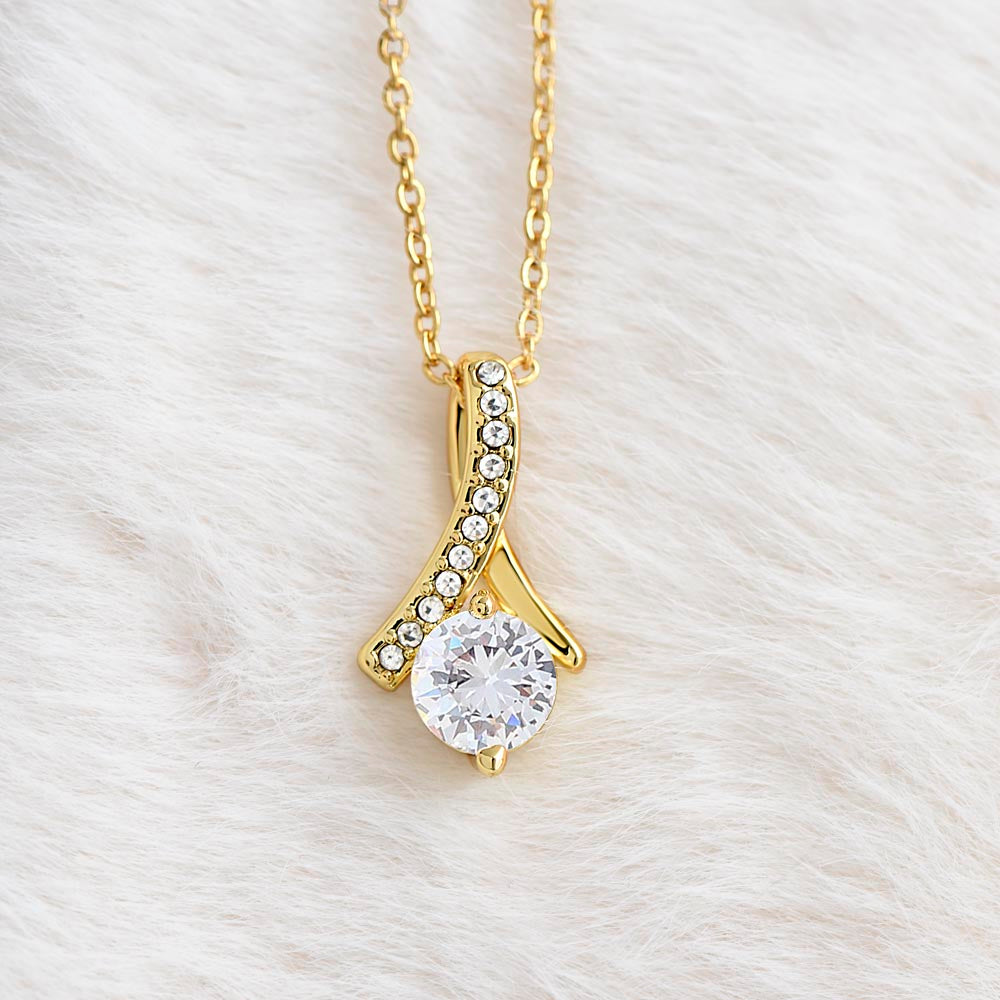 To My Mom Alluring Beauty Necklace