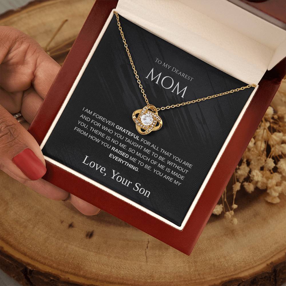 To My Dearest Mom - Love Knot Necklace - Mother's Day Gift
